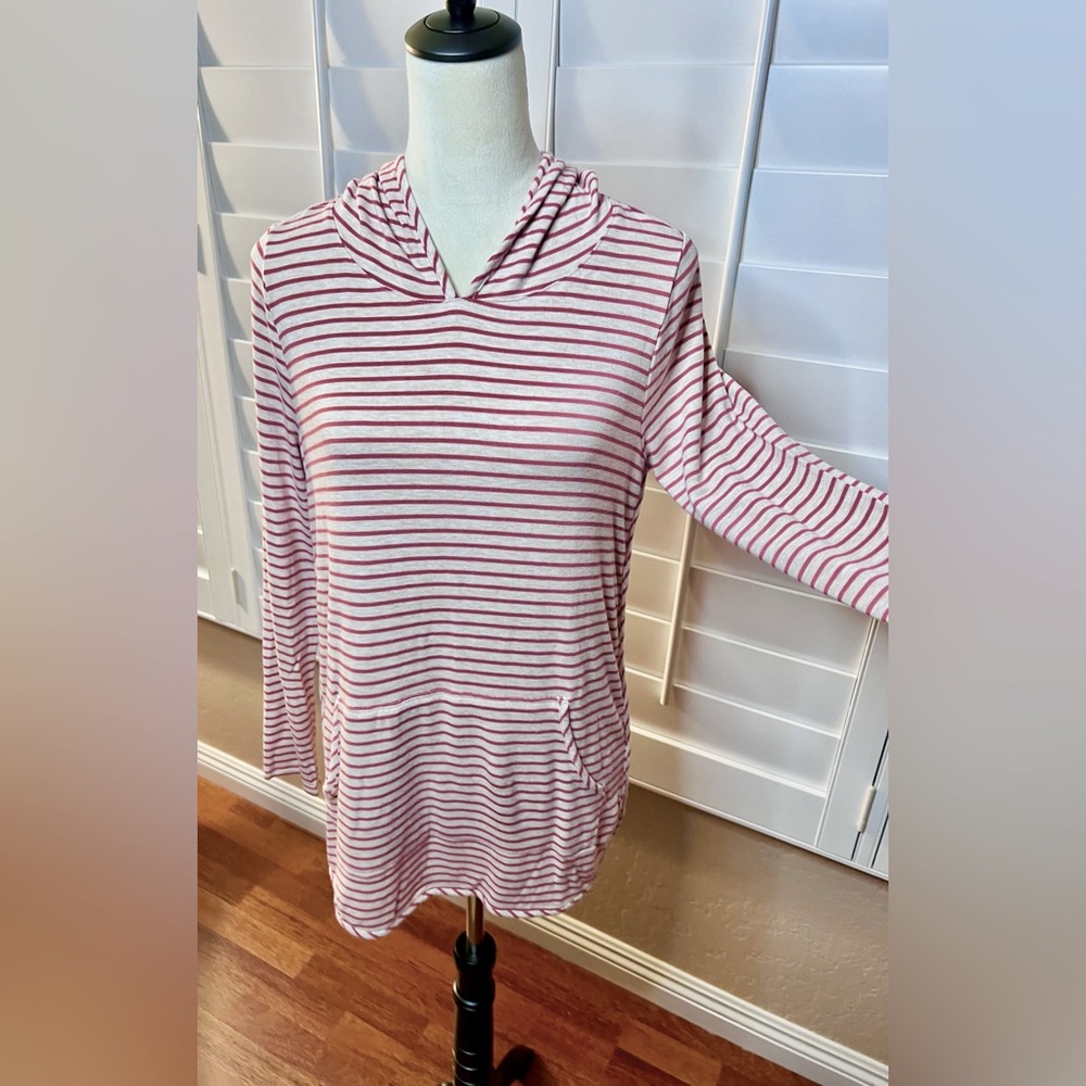 Market & Spruce hoodie top L